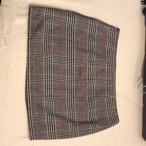 Pretty print perfect for the holiday season .